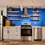 Modern Loft Apartments, Stylish Design Near Midtown