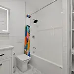 Carroll Place Ii - Bright 3br Carroll Gardens * New York