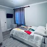 Explore Jfk Apartment *