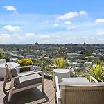 Luxury Apartment In Brooklyn