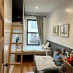 Apartment Elegant Historic Harlem Townhouse For Summer New York
