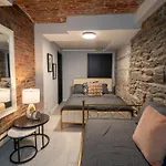 Elegant Gramercy Park Apartment New York