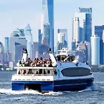 3 Bedrooms Huge In Lic, Very Next To Manhattan Apartment New York