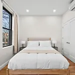 Carroll Place Ii - Bright 3br Carroll Gardens Apartment *