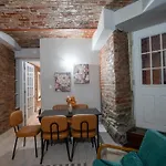 Elegant Gramercy Park Apartment *