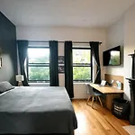Elegant Historic Harlem Townhouse For Summer Apartment *