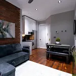 Elegant Park - 4 Bedroom Self Check-in Apartment