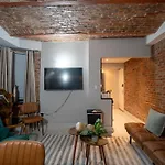 Elegant Gramercy Park Apartment *