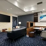 Courtyard By Marriott New York Manhattan Upper East Side