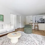 Blueground Hudson Exchange Pool Nr Liberty Park Nyc-2222