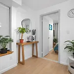 Spacious 4br In Lower Manhattan Apartment