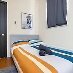 4 Bedroom Paradise Next To Park *