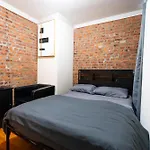 Modern By Park - 3 Br