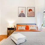 Aura Style 3Bd Suite At Times Square Manhattan