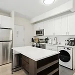 Chic 3Br 2Ba West Village Apt With Private Oasis