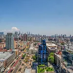 Blueground Les Gym Doorman Near Market Nyc-1523