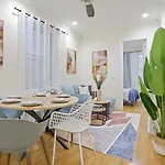 Urban 2Br Comfort Unit Near Central Park