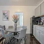 Warm And Welcoming 2Br In Upper East Side