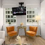 Apartment Chic Nyc Retreat Beside Broadway & Iconic Sights New York