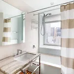 Midtown 1br W Doorman Gym Wd Nr Rock Center Nyc-1131 Apartment New York
