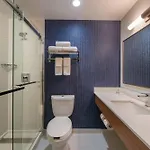 Fairfield Inn By Marriott Jfk Airport