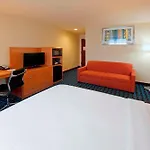 Fairfield By Marriott Jfk Airport Hotel New York