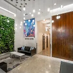 Distrikt Hotel New York City, Tapestry Collection By Hilton