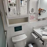 Apartment Booking.com Exxlusive: Fully Furnished One Bedroom Entire With Full Size Bed. For One Person Or Couple, Soulmate Positive Friendship