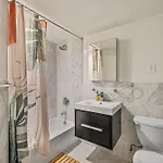 Lavish Downtown Manhattan Oasis In Union Square