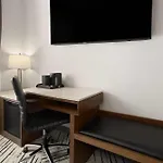 Super 8 By Wyndham Bronx Near Stadium Hotel New York