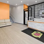 Super 8 By Wyndham Bronx Near Stadium Hotel New York