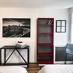 2Br Apt Near Mount Sinai & Metropolitan Hospitals