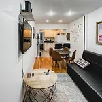 2Br Apt Near Mount Sinai & Metropolitan Hospitals