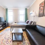 Studio Close To Central Park, Lenox Hill & Ny Presbyterian