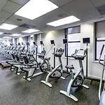 Fidi 1Br W Doorman Gym Nr Wall St Nyc-546