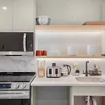 Hotel Stylish Brooklyn Retreat - Steps To G Train New York