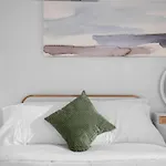 Stylish Brooklyn Retreat - Steps To G Train Hotel New York