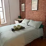 The Eight Avenue