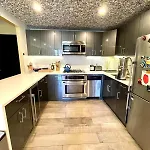 Bright 2-story Brooklyn Oasis W Patio & Fire Pit * New York
