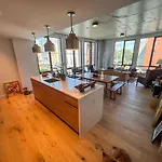 Conover Loft By Rove Travel - Loft With Private Rooftop *
