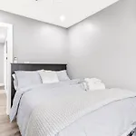 Luxury 3 Bedroom Family Near Jfk Lga Nyc * New York