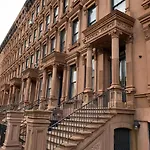 Plush & Spacious 2-Bedroom In Nyc