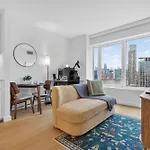 Greenpoint 1Br W Work Setup By Anyplace - 11740