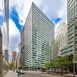 Modern 2Br Apartment In Financial District - Full Kitchen