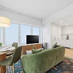 Greenpoint 1Br W Work Setup By Anyplace - 11741