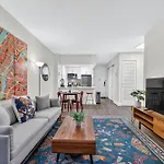 Fidi 1 Bedroom W Work Setup By Anyplace - 11729