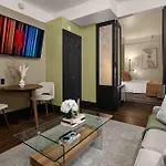 Centrally Located In Nyc Walk To Time Square Apartment *