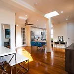Harlem, Manhattan 4-bedroom Penthouse I 2-bathroom New York
