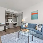 Spacious Luxury Apt With Wash And Dryer