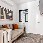 Apartment Blueground Garment District Washer Nr Times Square Nyc-2110 New York